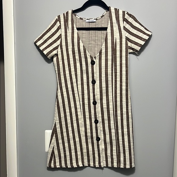Zara Striped Brown and Cream Dress - Picture 2 of 6